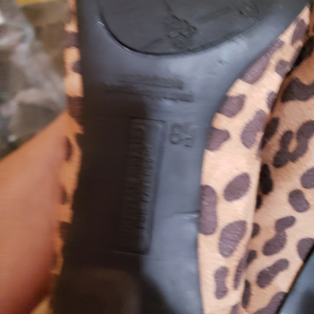 Heels - Picture 4 of 6